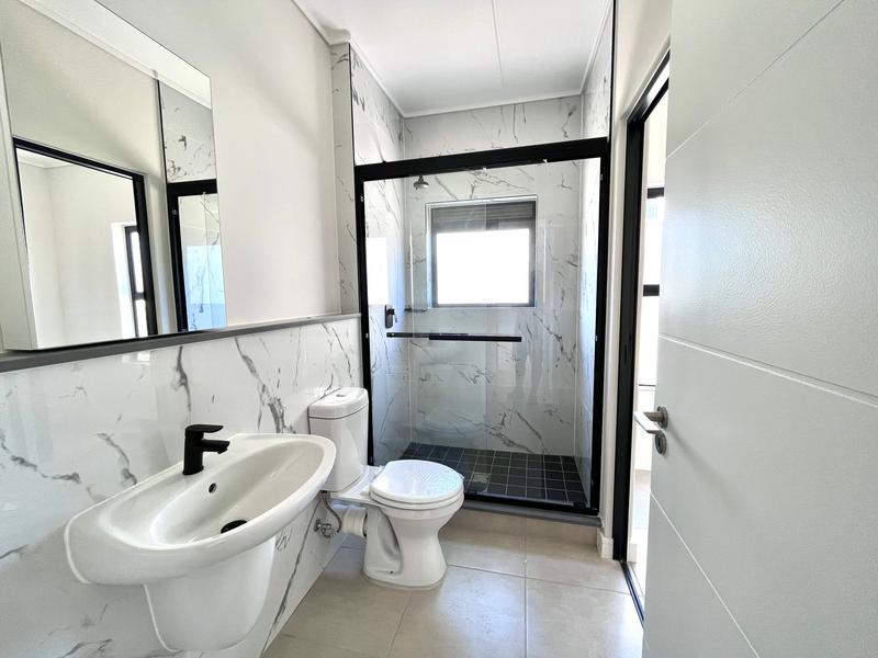 2 Bedroom Property for Sale in The Huntsman Western Cape